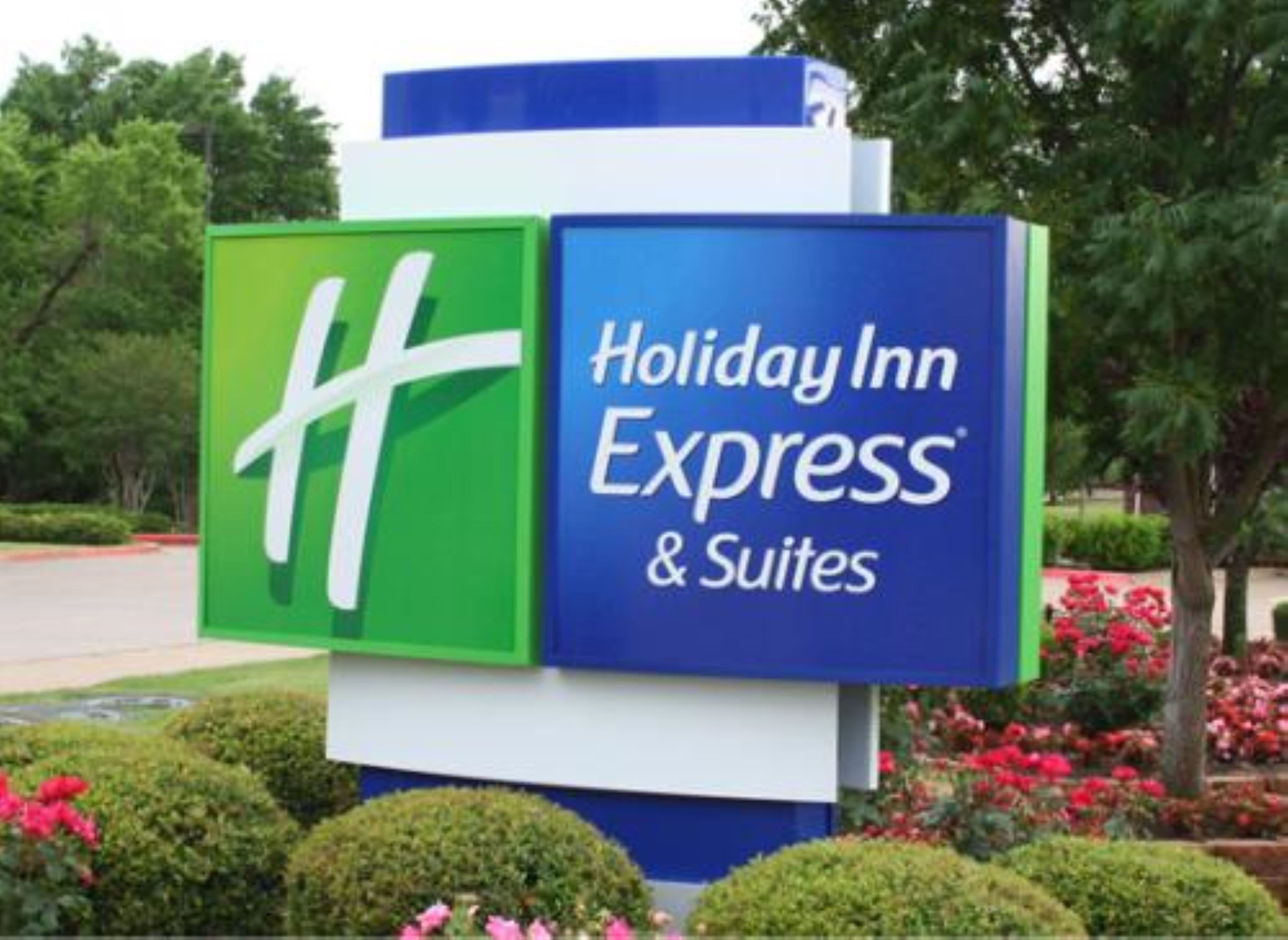 Holiday Inn Express & Suites Williamstown - Glassboro, an IHG Hotel review